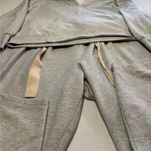 Fabletics Gray Track Pants Comfortable Joggers
